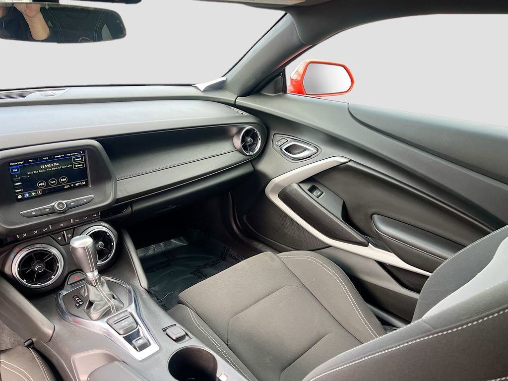 Used 2019 Chevrolet Camaro LT image 22