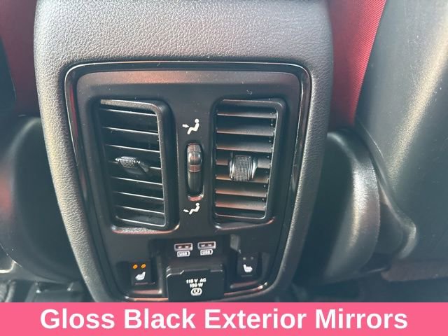 Used 2019 Dodge Durango R/T w/ Technology Group image 18