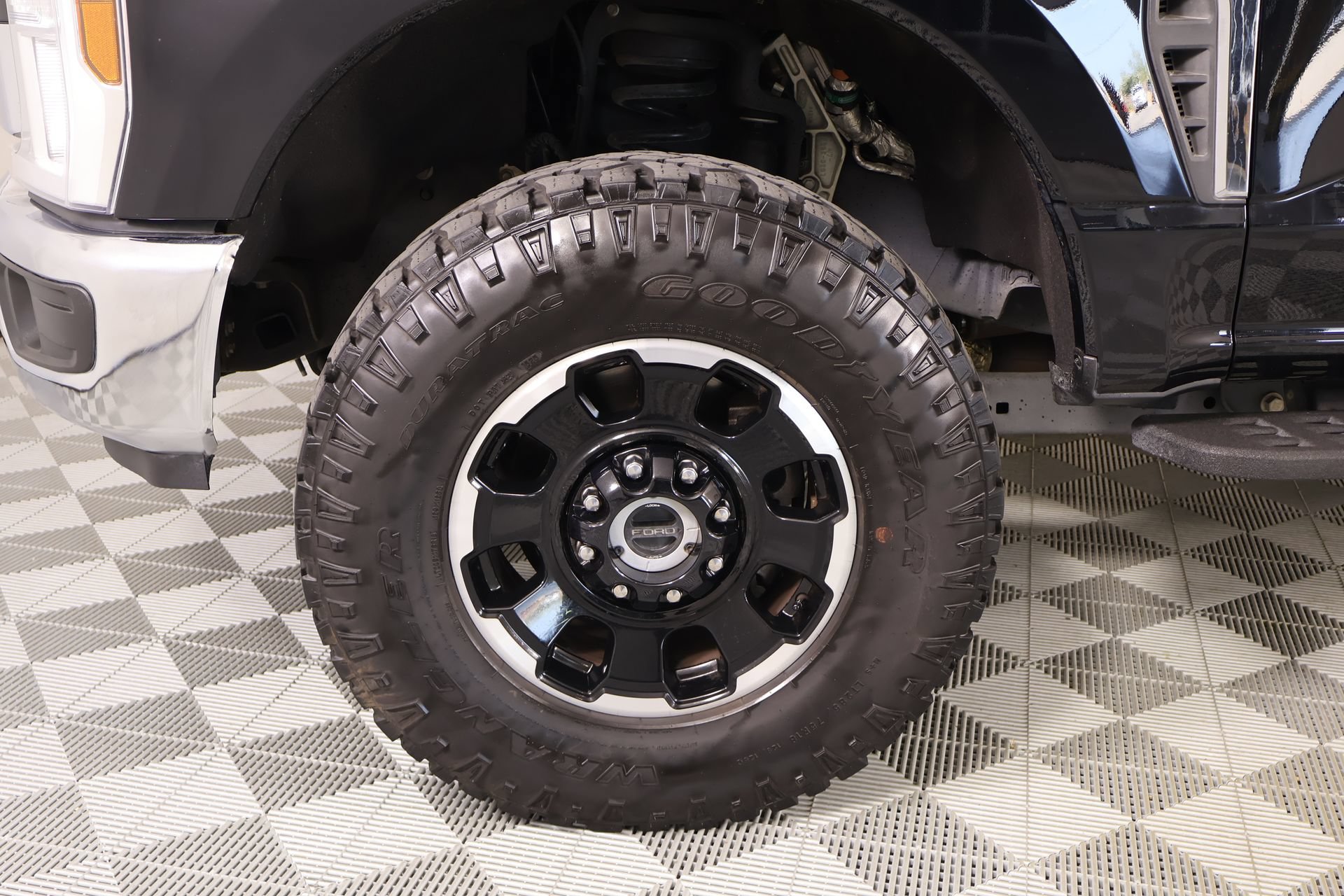 Used 2025 Ford F250 XLT w/ Tremor Off-Road Package AWD/4WD image 16