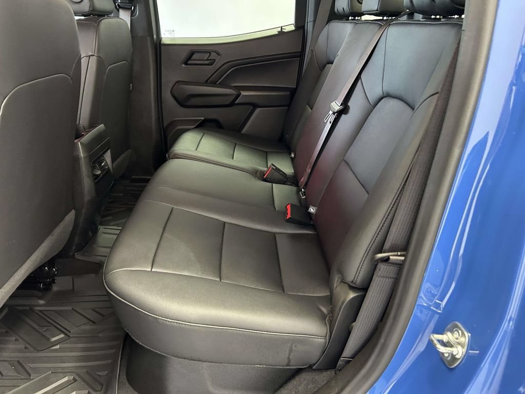Used 2025 Chevrolet Colorado Trail Boss AWD/4WD image 14