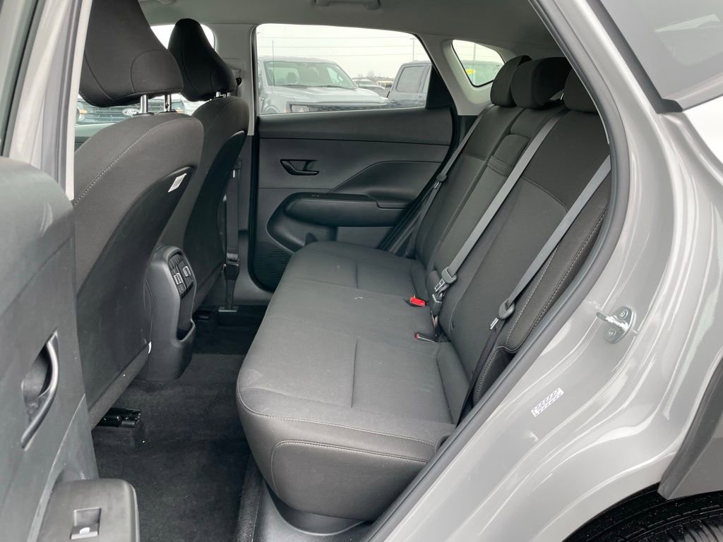 Used 2024 Hyundai Kona SEL image 8