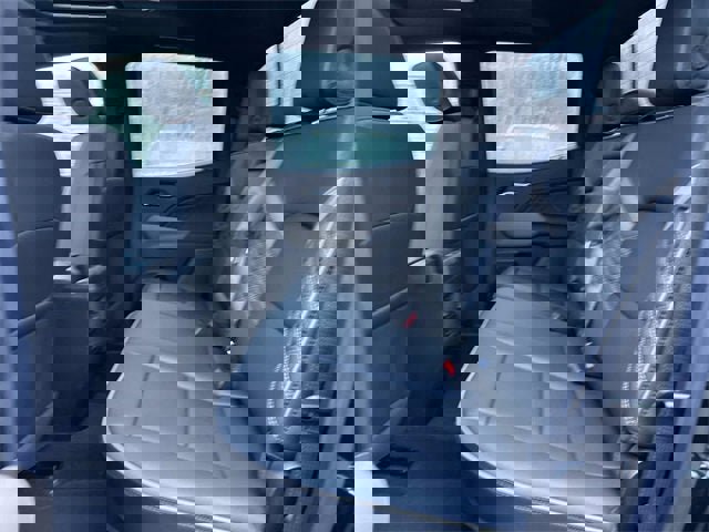 New 2026 GMC Canyon Denali image 9