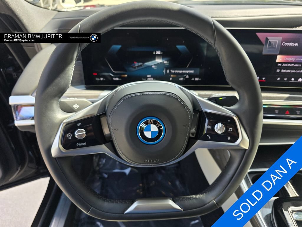 Certified 2023 BMW i7 xDrive60 w/ Parking Assistance Package AWD/4WD image 18
