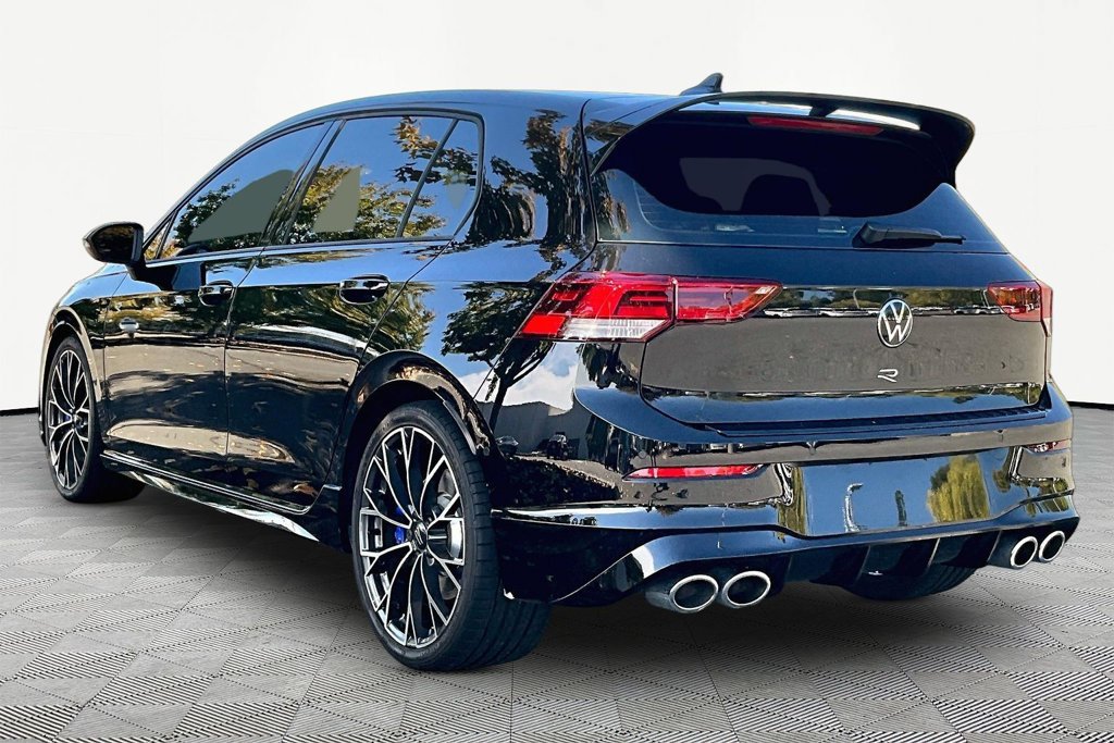Used 2026 Volkswagen Golf AWD/4WD image 4