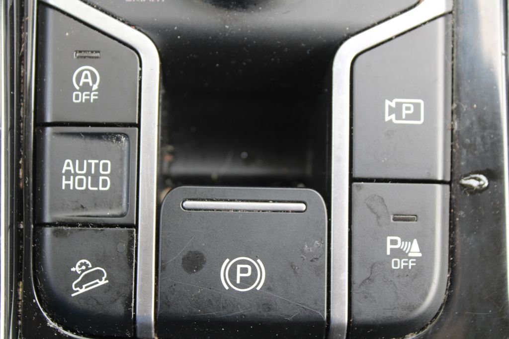 Certified 2023 Kia Sorento SX AWD/4WD image 38