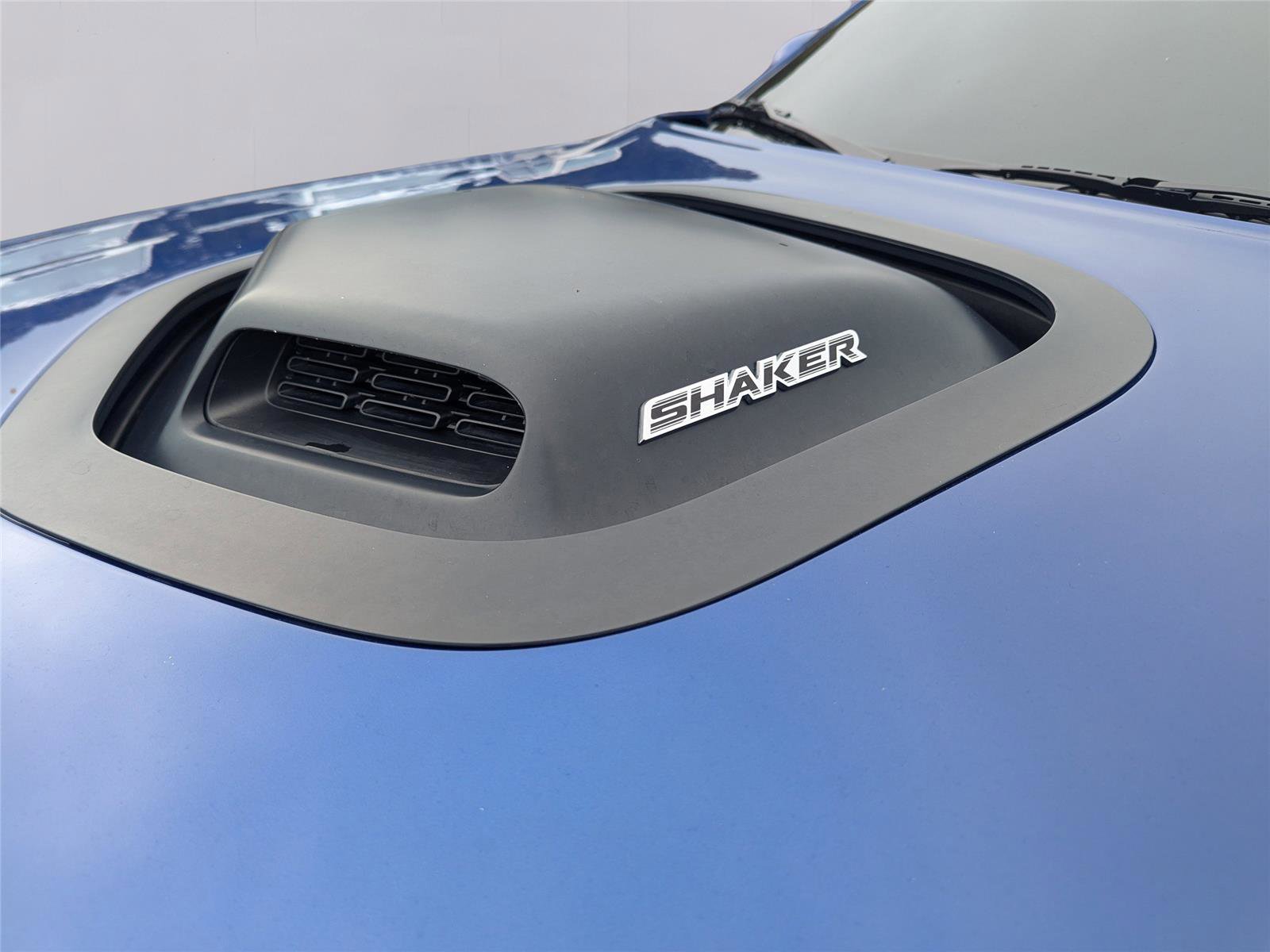 Used 2022 Dodge Challenger R/T w/ Shaker Package image 10