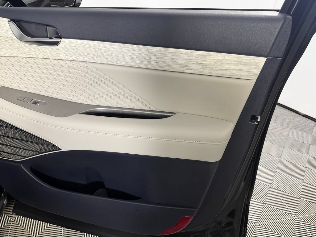 Used 2025 Hyundai Palisade Calligraphy AWD/4WD image 32