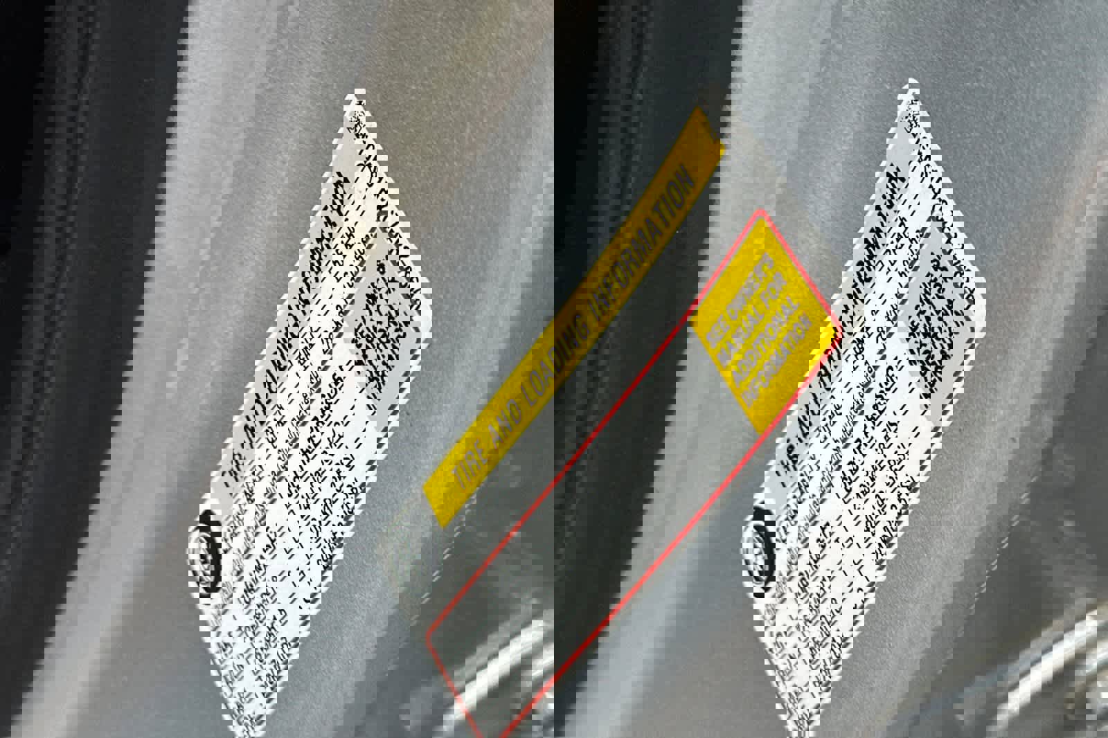 Used 2015 GMC Yukon SLT image 40