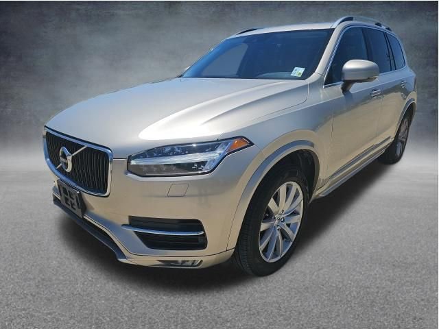 Used 2016 Volvo XC90 T6 Momentum AWD/4WD image 3