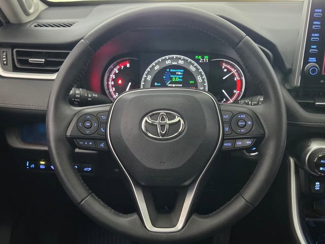 Used 2022 Toyota RAV4 Limited FWD image 22