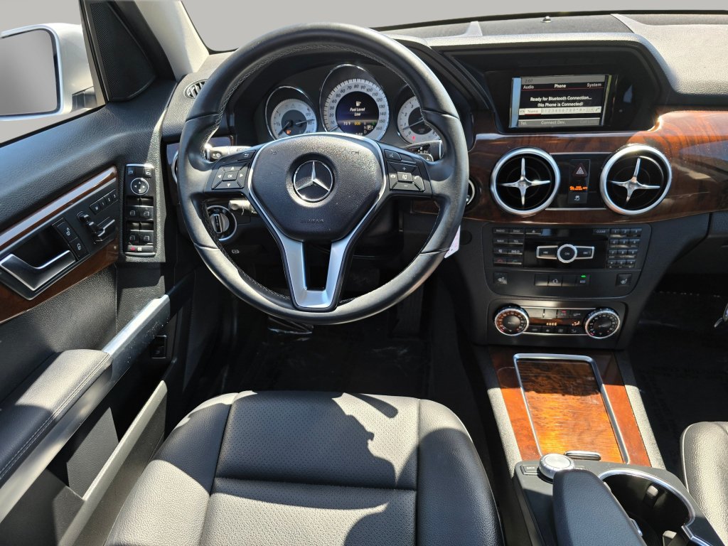 Used 2013 Mercedes-Benz GLK 350 4MATIC image 3