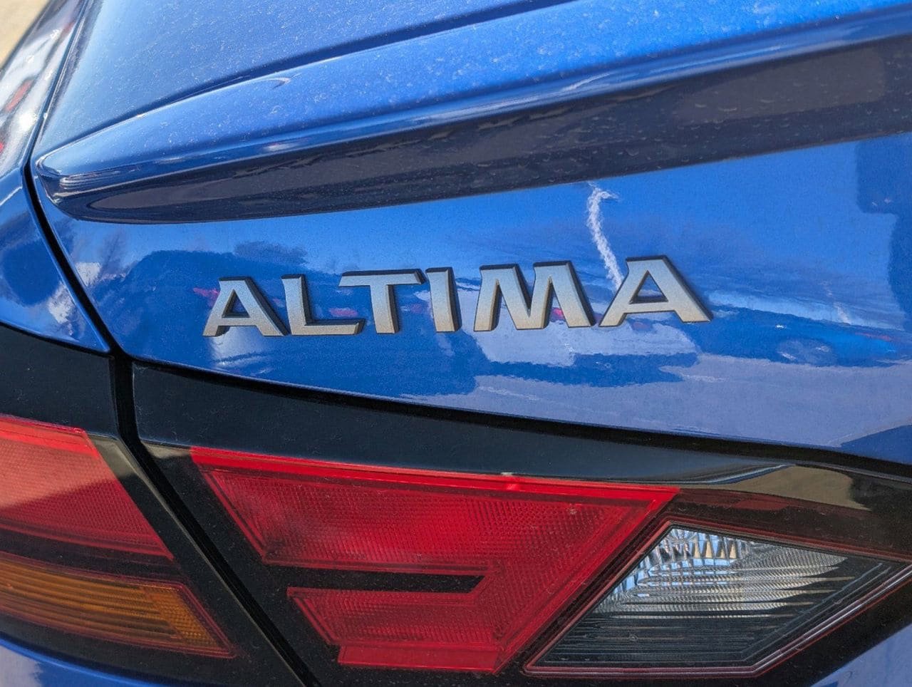 New 2025 Nissan Altima 2.5 SV w/ SV Special Edition Package FWD image 7