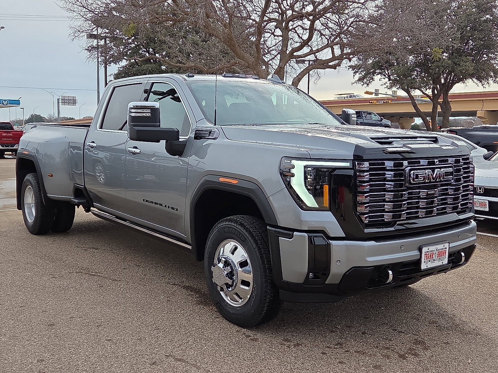 New 2026 GMC Sierra 3500 Denali Ultimate w/ LPO, Black Badging Package AWD/4WD image 5