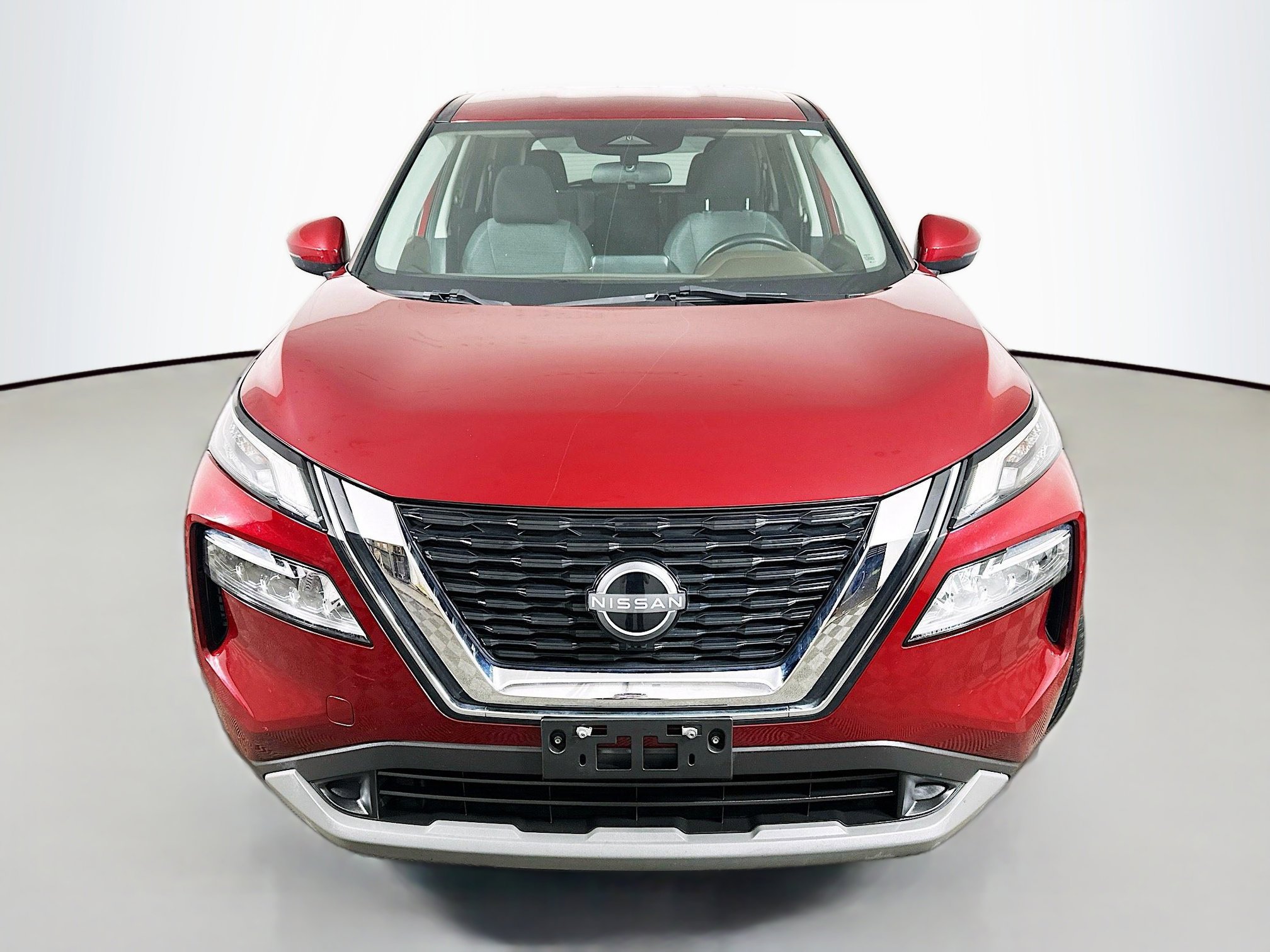 Used 2022 Nissan Rogue SV AWD/4WD image 2
