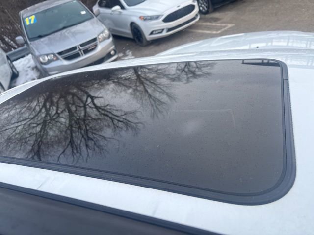 Used 2014 Jeep Grand Cherokee Limited w/ Trailer Tow Group IV image 13