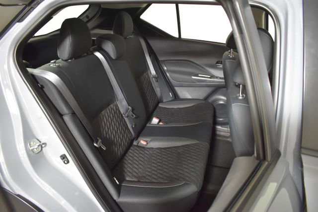 Certified 2023 Nissan Kicks SV image 28