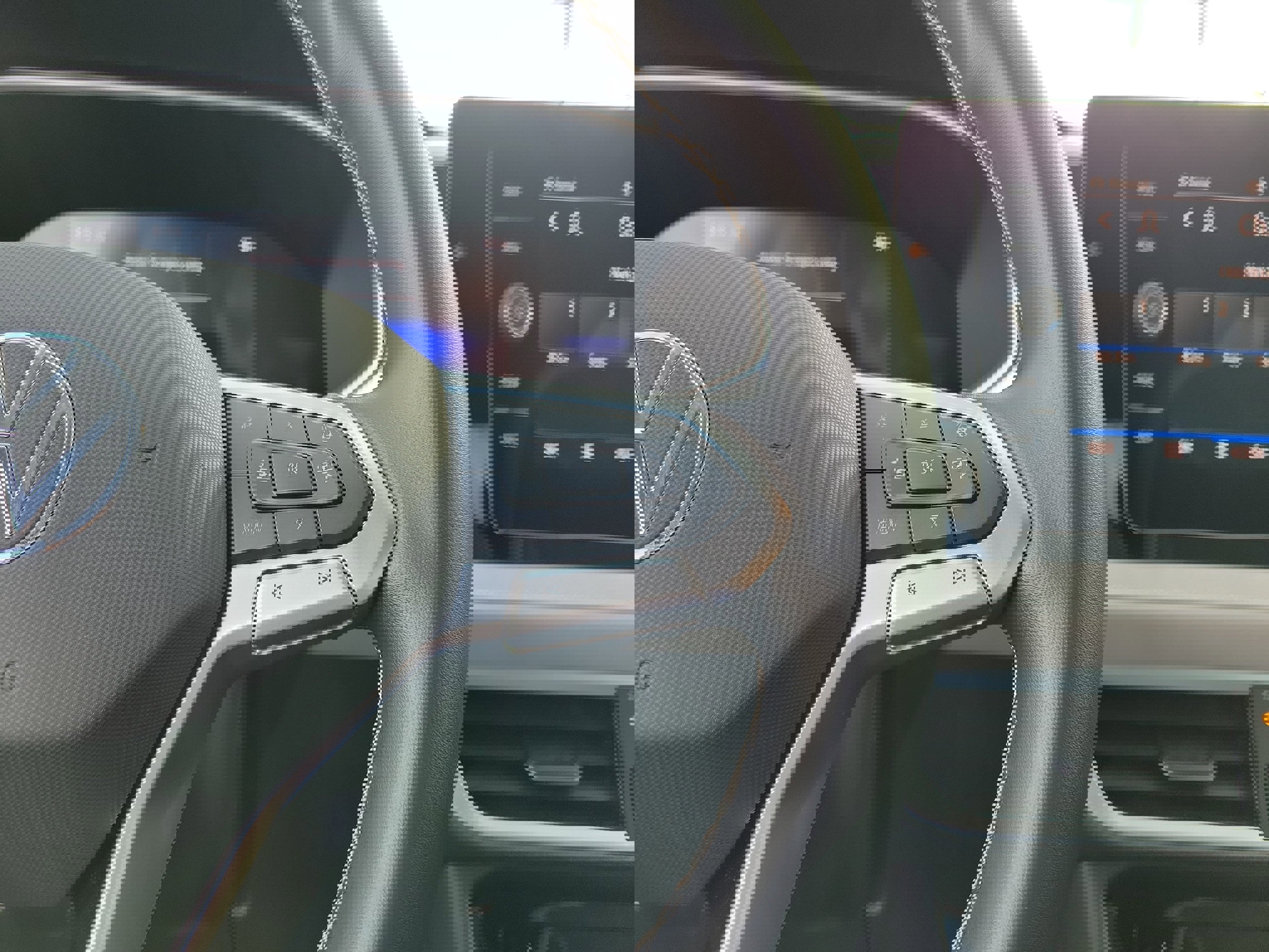 Used 2025 Volkswagen Taos SE image 23