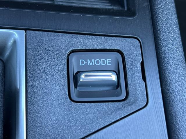 New 2026 Nissan Kicks SV w/ Charging Package AWD/4WD image 28