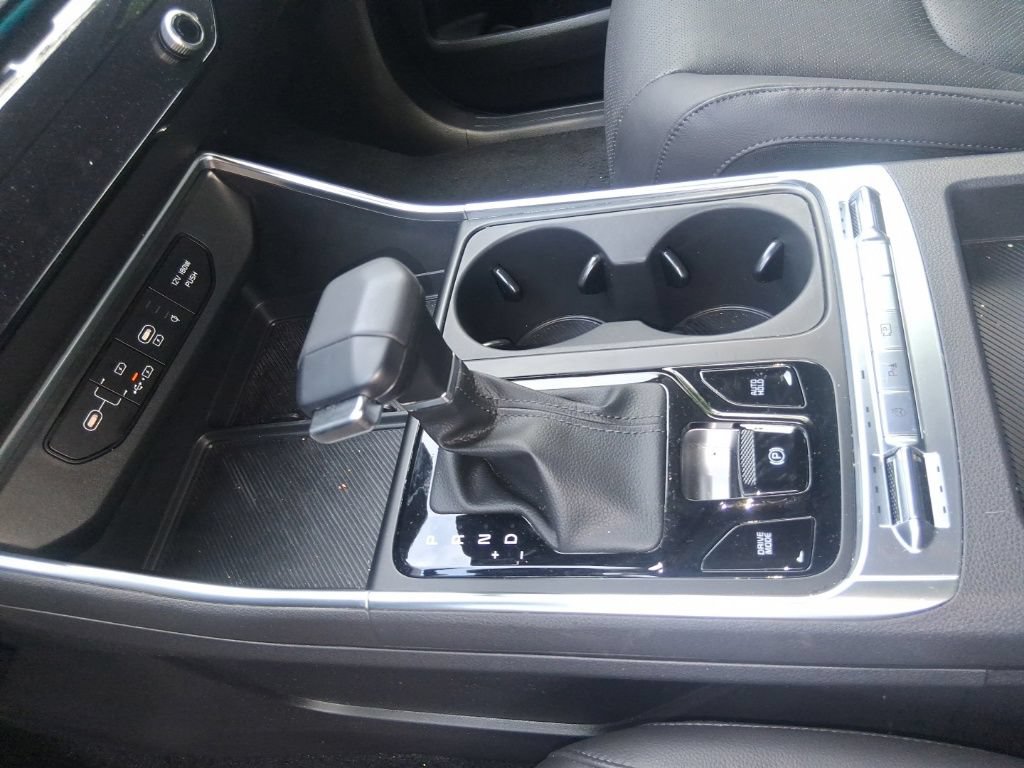 Certified 2025 Kia Carnival SX Prestige FWD image 11