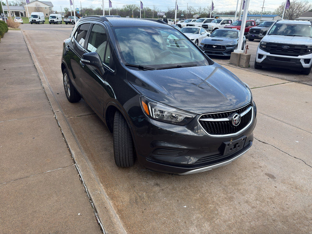 Used 2017 Buick Encore Preferred image 3