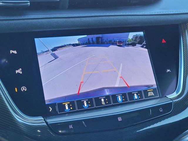Used 2020 Cadillac XT6 Sport w/ Platinum Package image 17