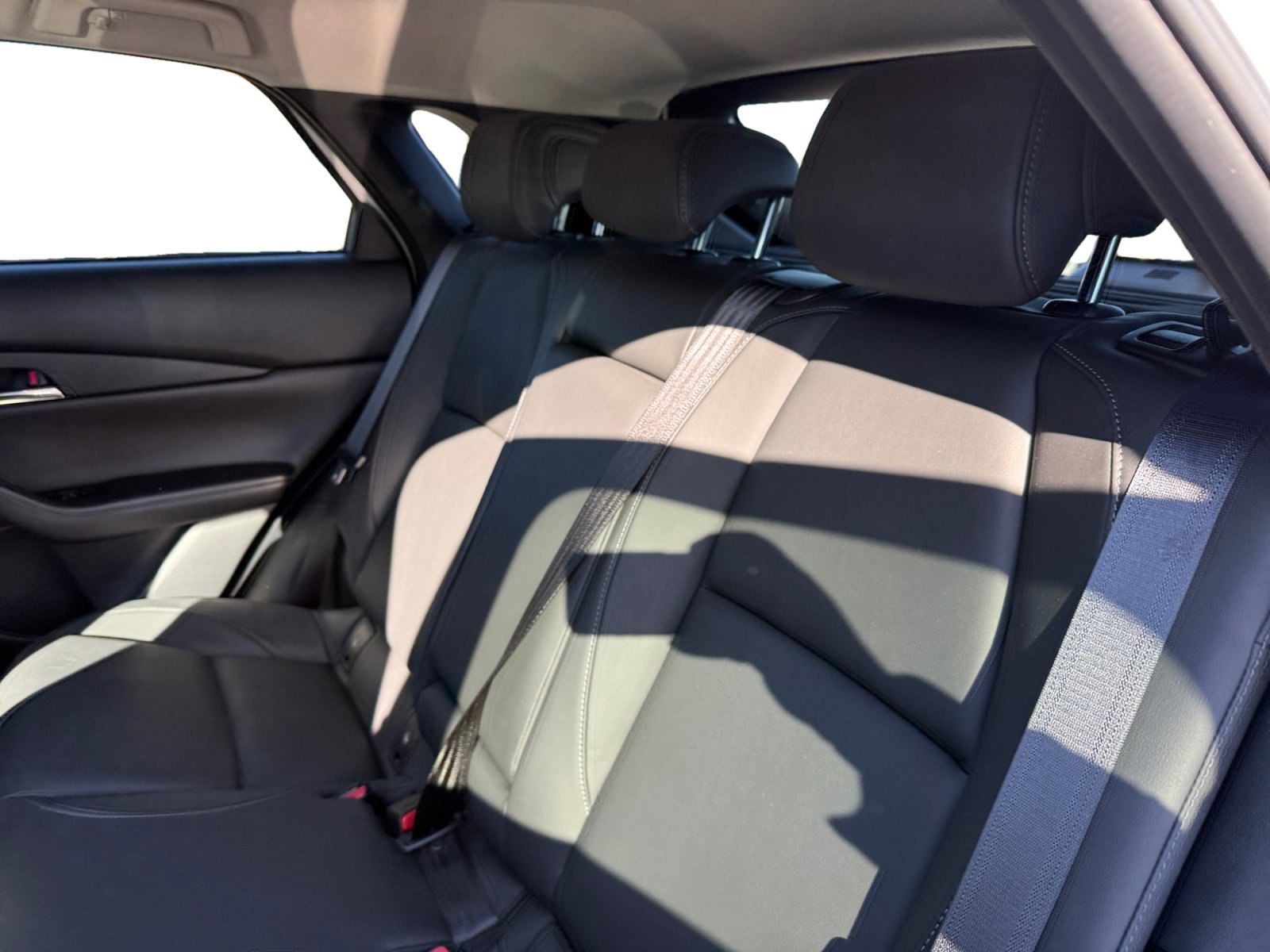 Used 2023 MAZDA CX-30 AWD 2.5 S w/ Preferred Package image 16