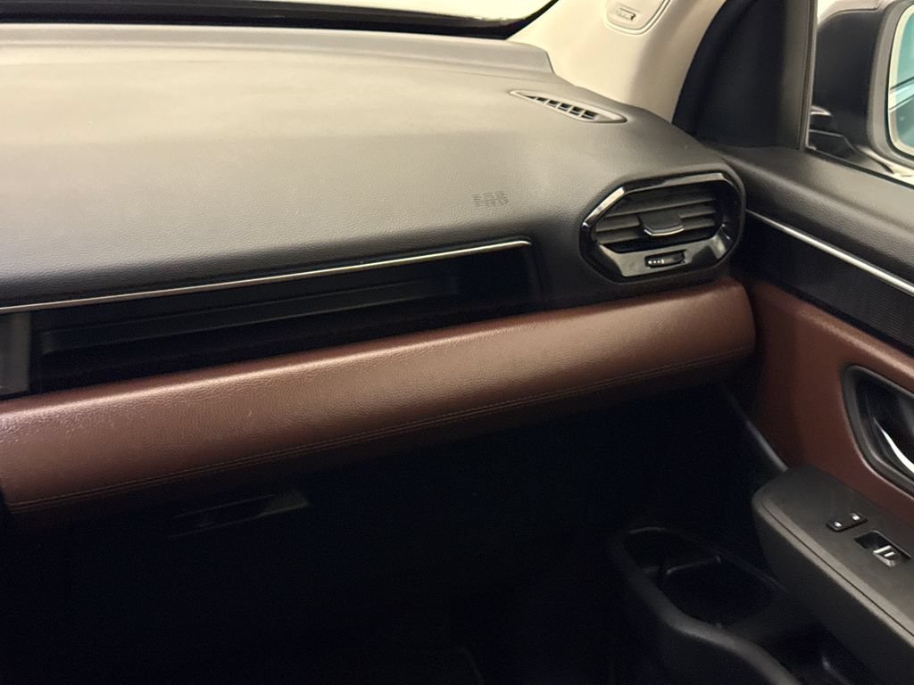 Certified 2024 Honda Pilot Elite image 16