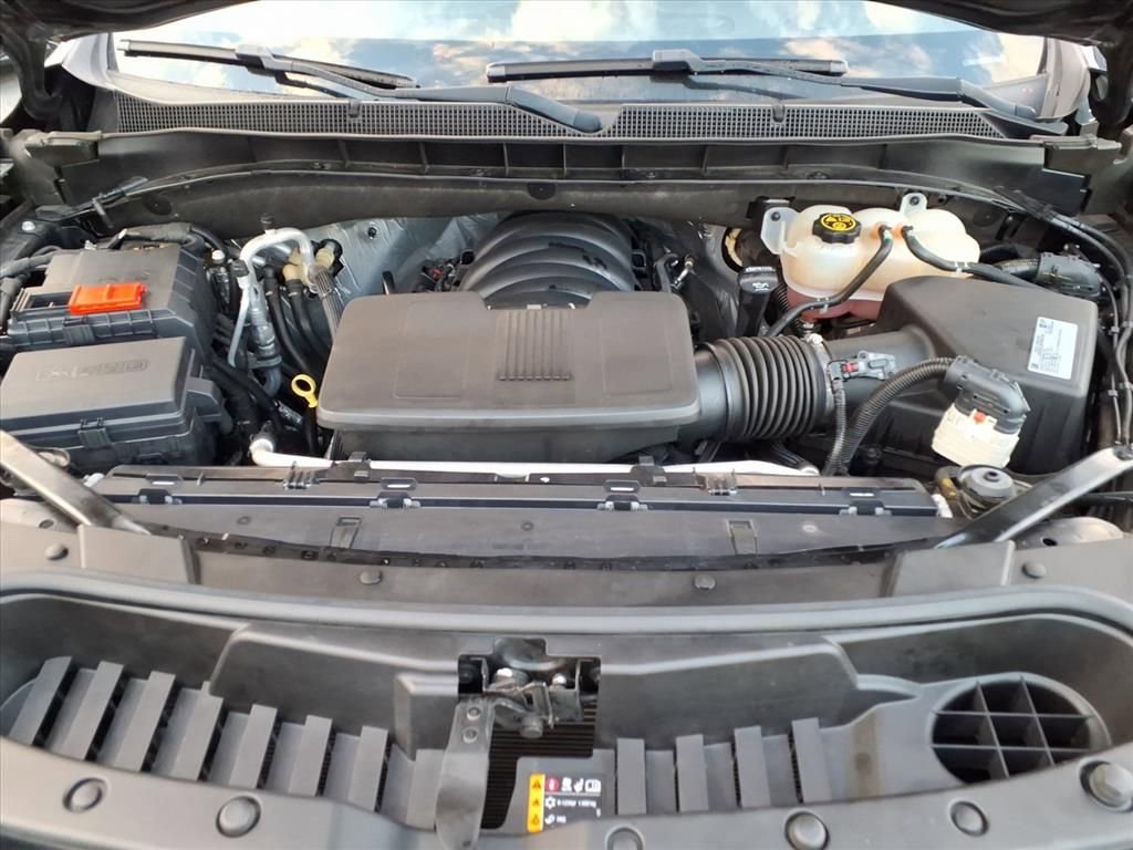 Certified 2021 Chevrolet Tahoe RST w/ Luxury Package image 28