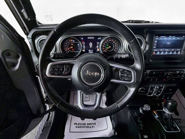 Used 2018 Jeep Wrangler Unlimited Sahara w/ Dual Top Group AWD/4WD image 11