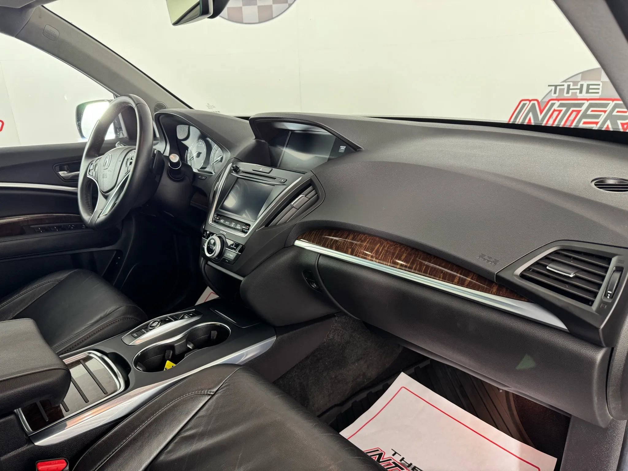 Used 2020 Acura MDX SH-AWD image 12