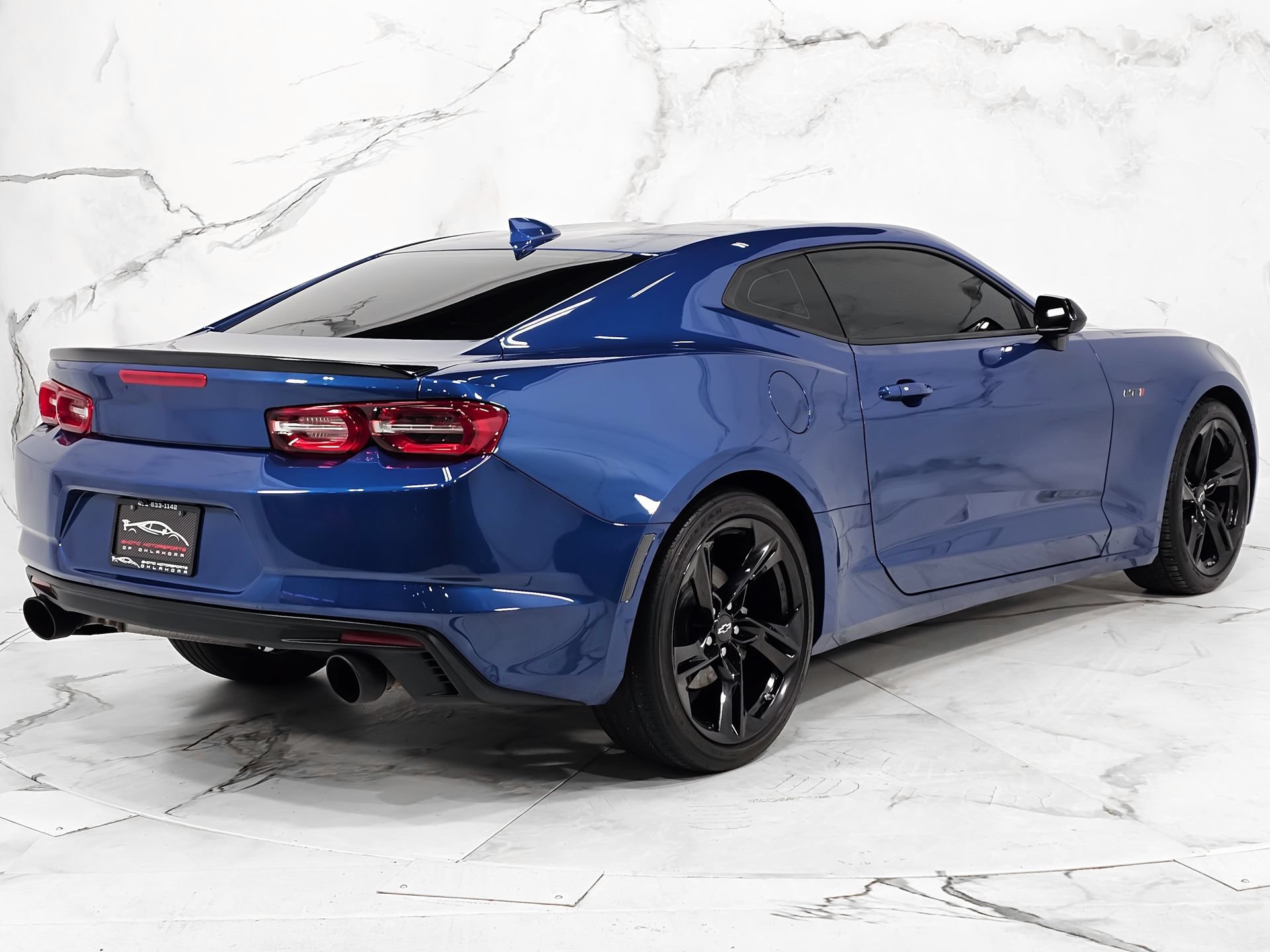 Used 2022 Chevrolet Camaro LT RWD image 10