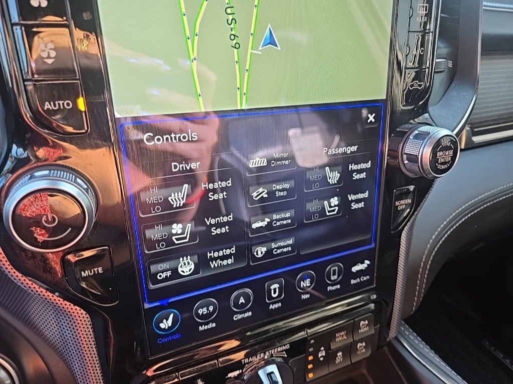 Used 2021 RAM 1500 Limited image 62