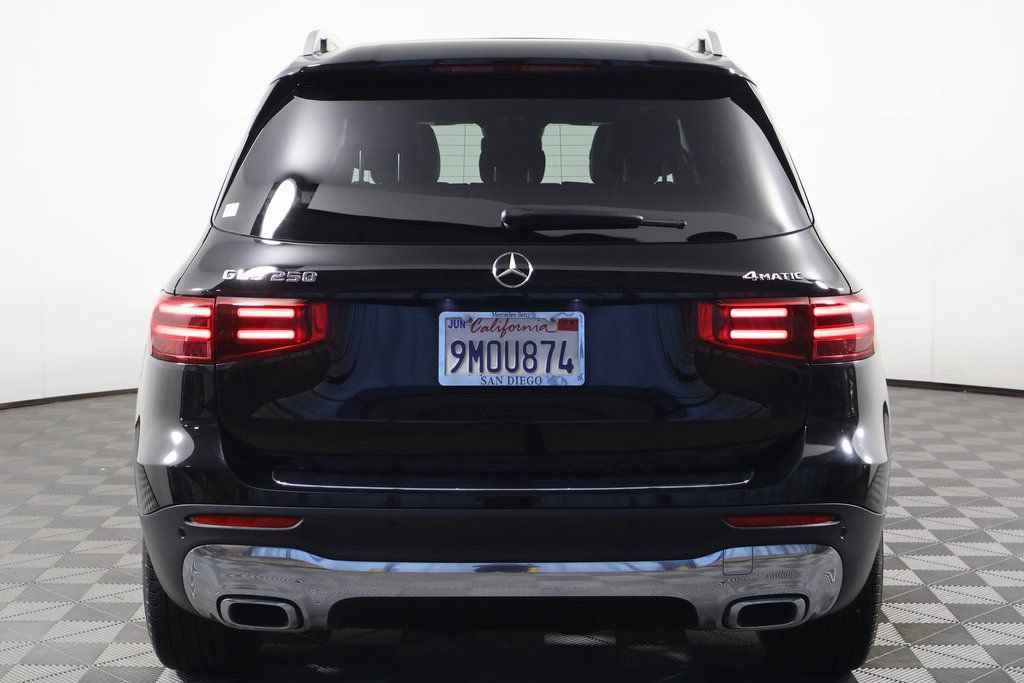 Certified 2024 Mercedes-Benz GLB 250 4MATIC image 5