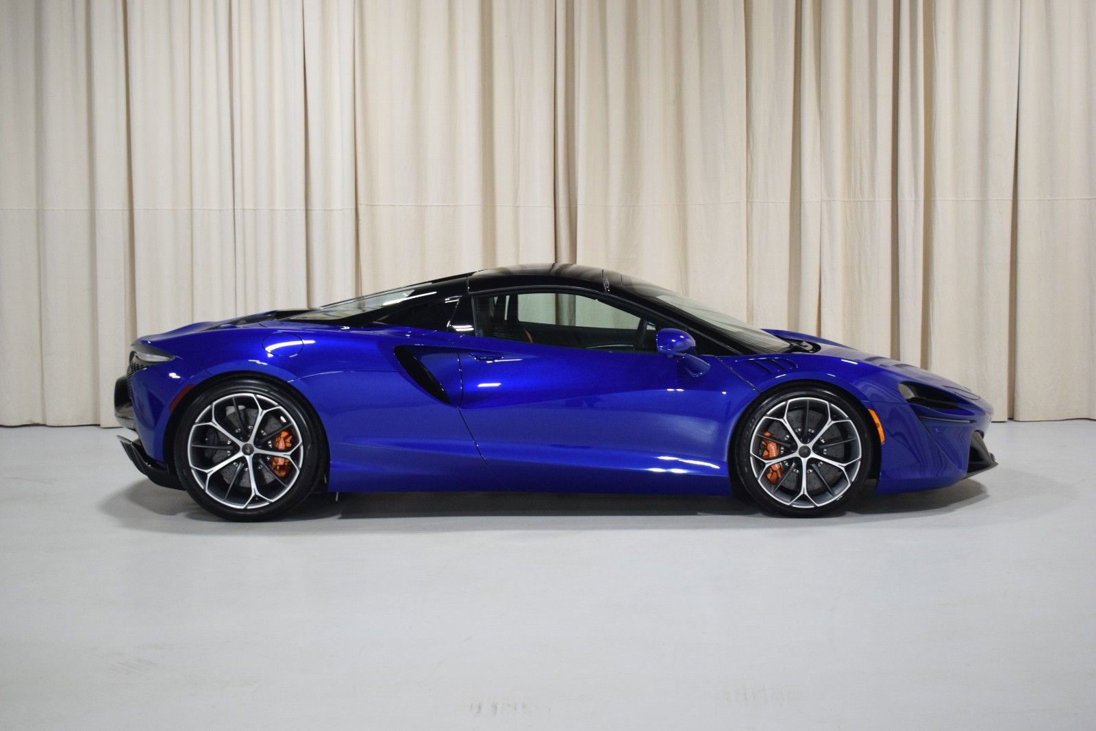 New 2026 McLaren Artura Spider image 14