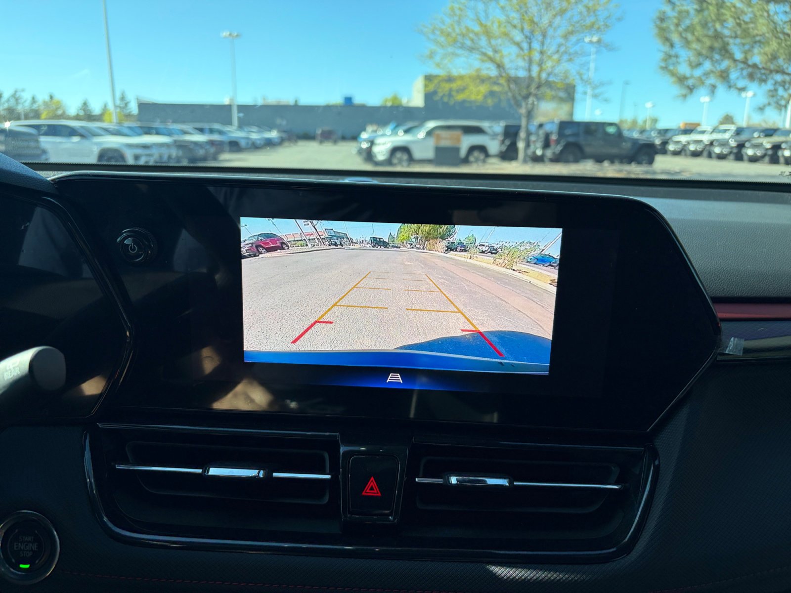 Used 2025 Chevrolet TrailBlazer RS w/ Convenience Package image 29