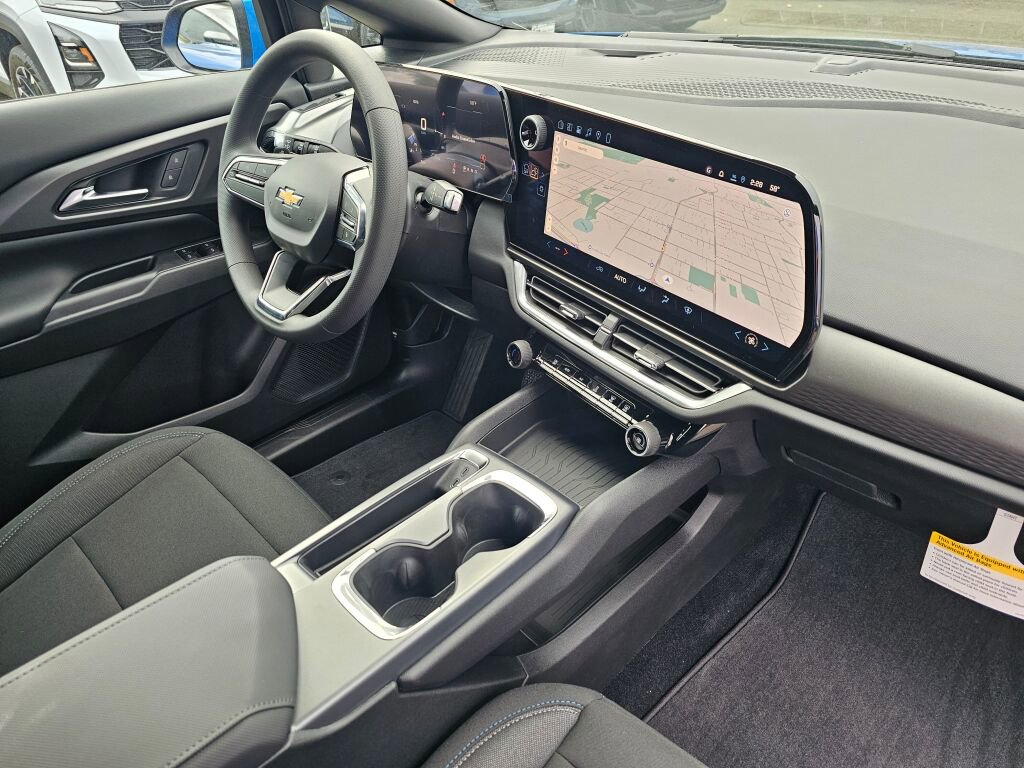 New 2026 Chevrolet Equinox EV LT image 27