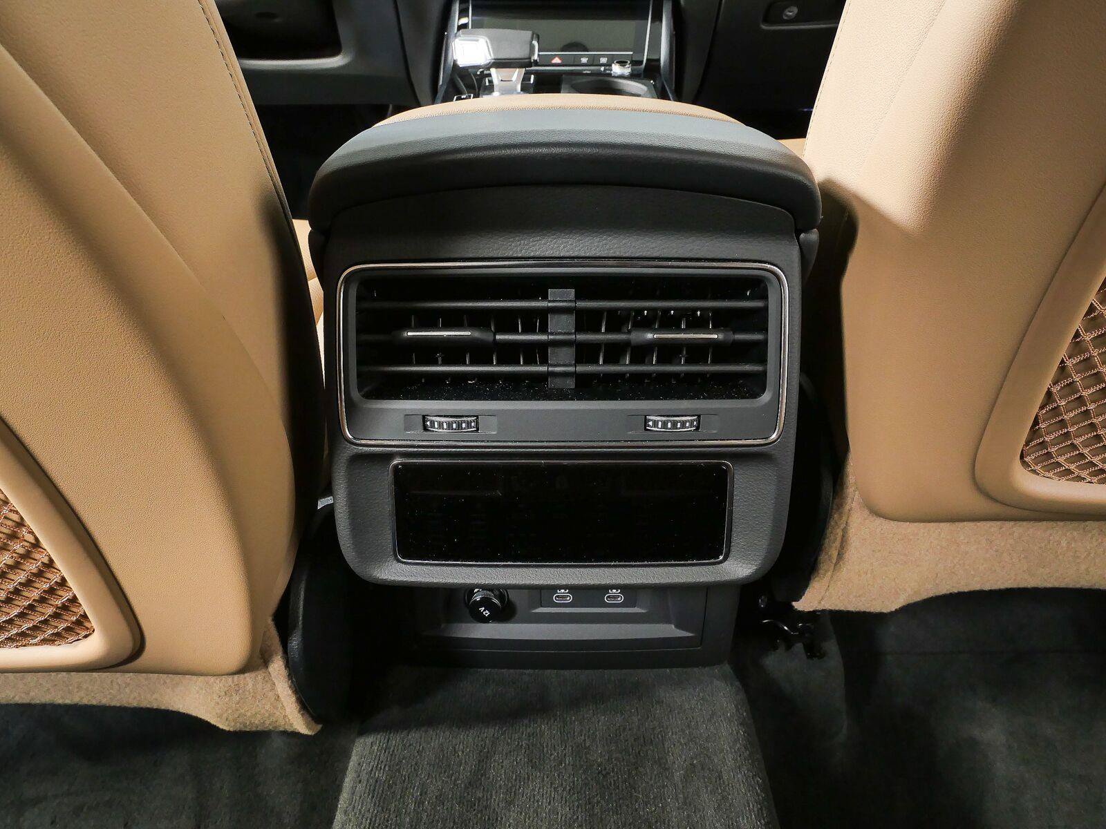 Used 2025 Audi Q7 3.0T Premium Plus AWD/4WD image 21