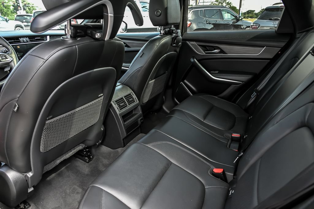 Used 2023 Jaguar F-PACE S AWD/4WD image 19