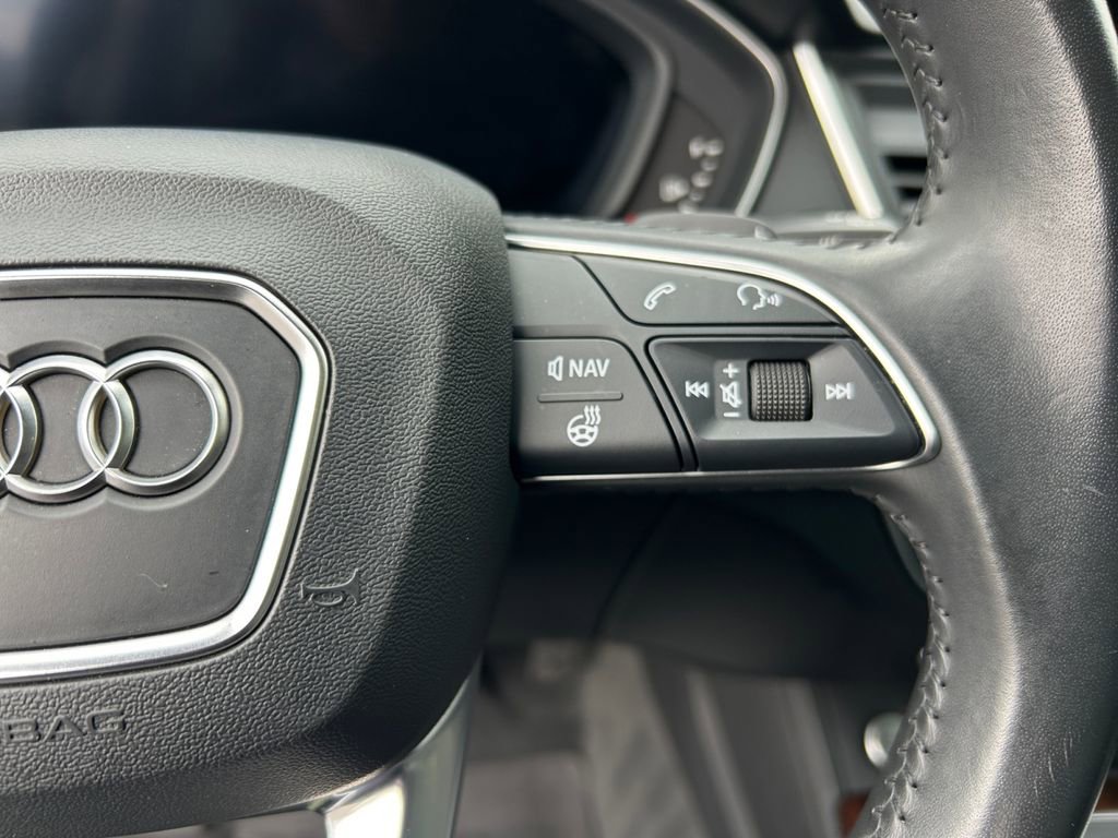Used 2020 Audi Q5 2.0T Premium Plus w/ Premium Plus Package image 18