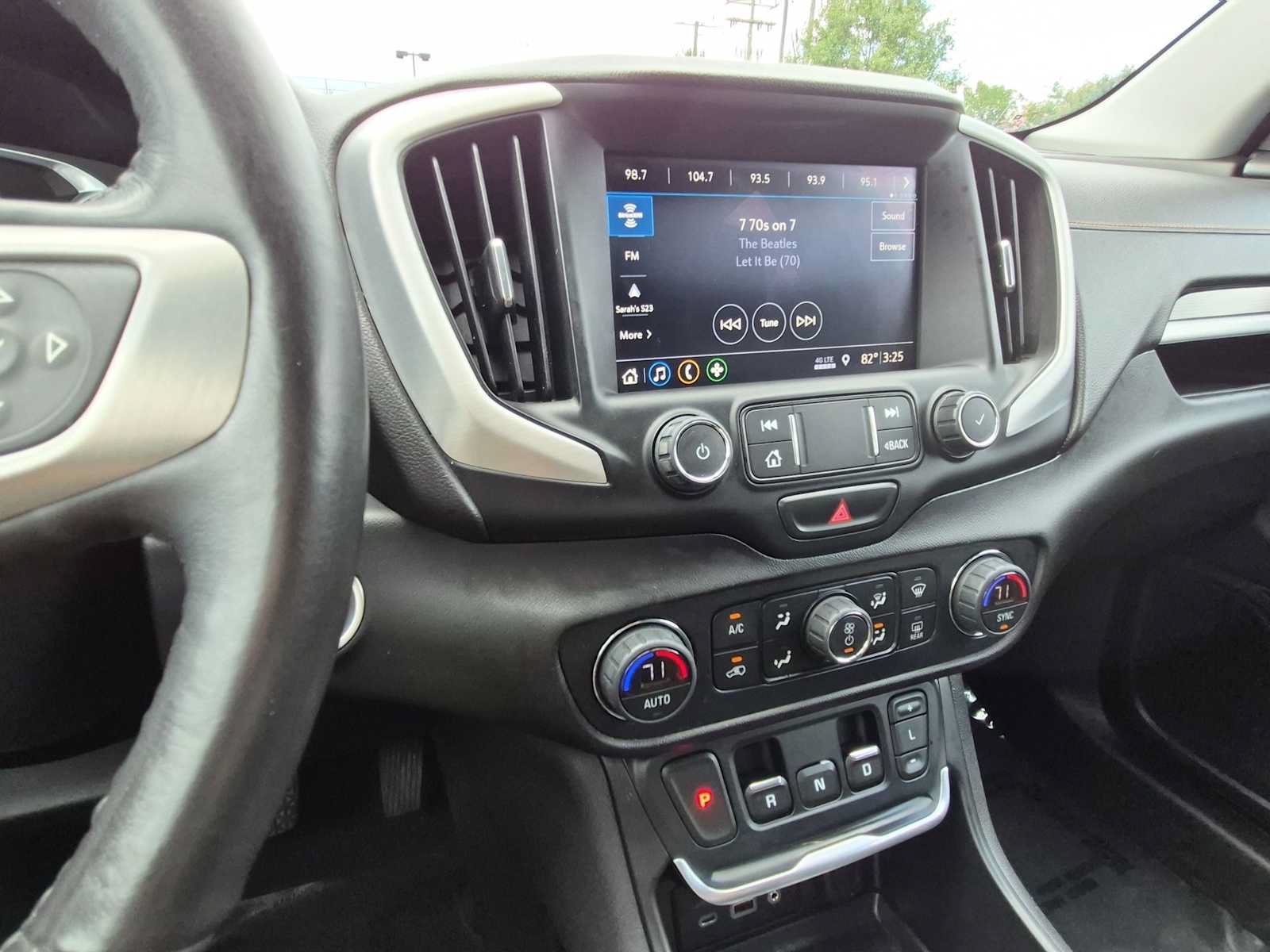 Used 2019 GMC Terrain SLT w/ Preferred Package AWD/4WD image 30