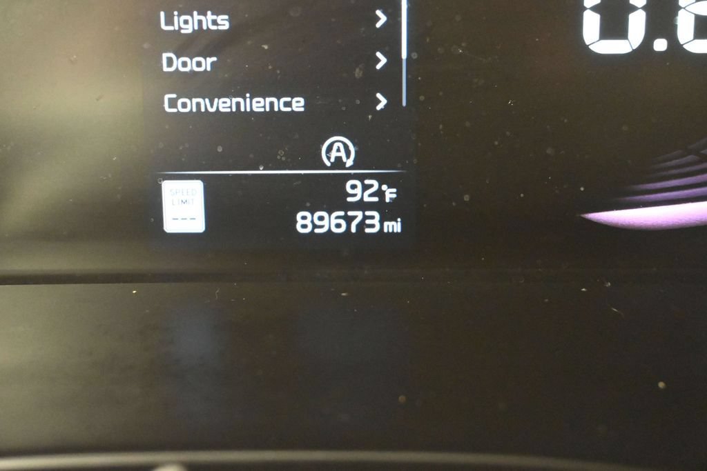 Used 2023 Kia Soul LX FWD image 15