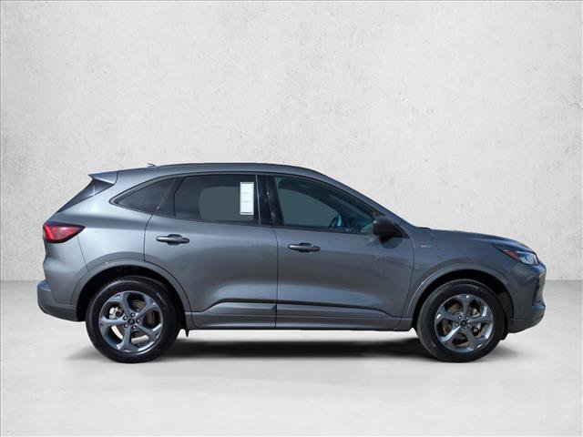 Used 2024 Ford Escape ST-Line image 4