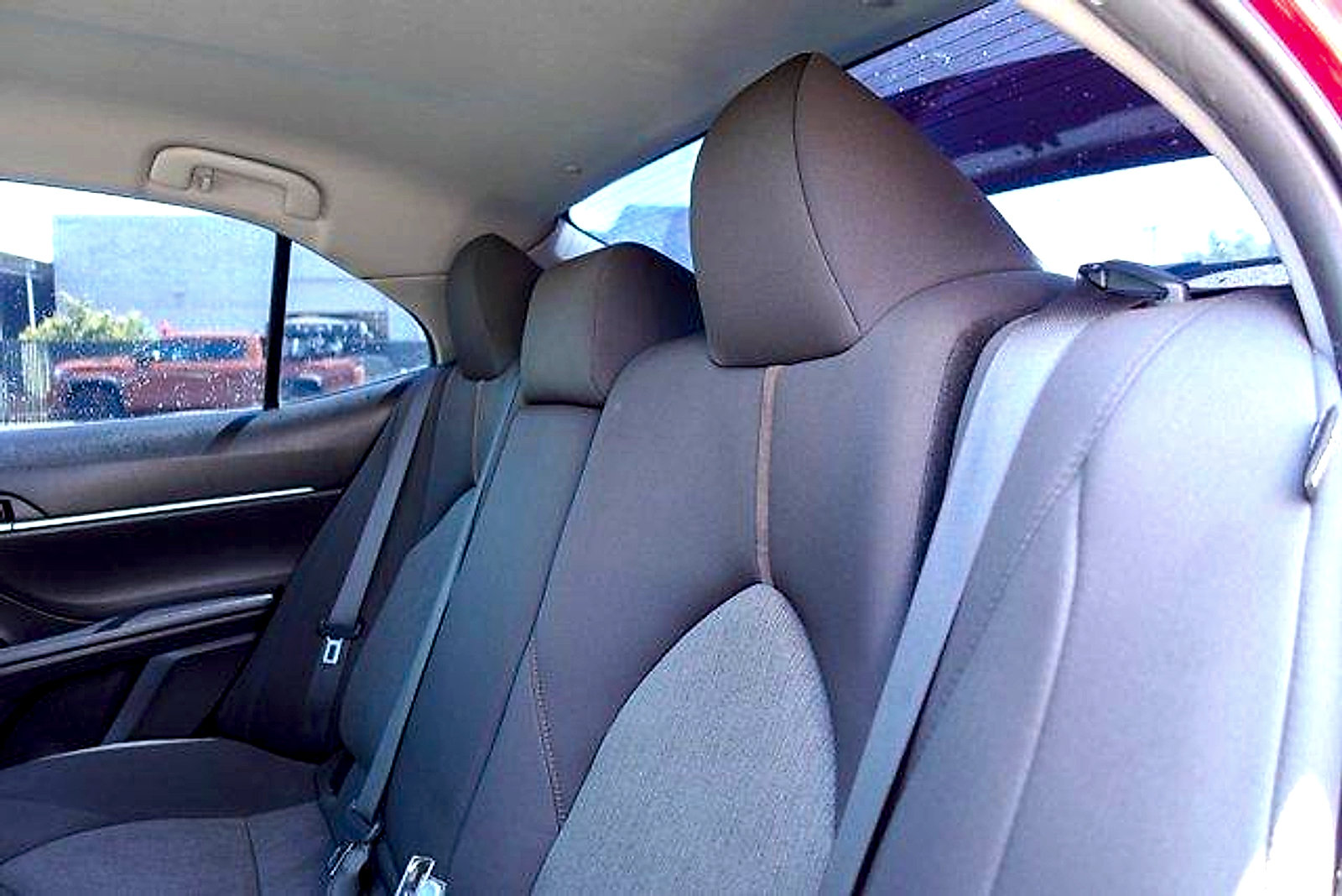 Used 2019 Toyota Camry LE FWD image 22