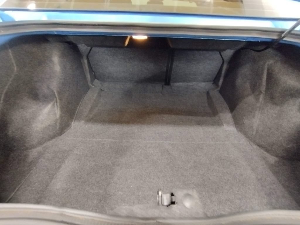 Used 2016 Dodge Challenger R/T Scat Pack RWD image 19