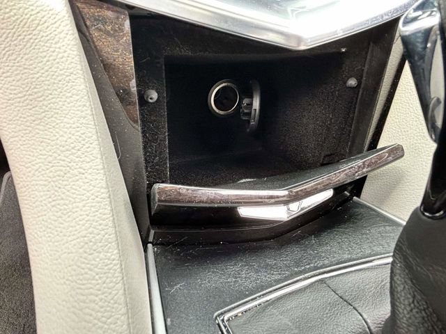 Used 2013 Cadillac SRX Luxury w/ Driver Awareness Package image 21