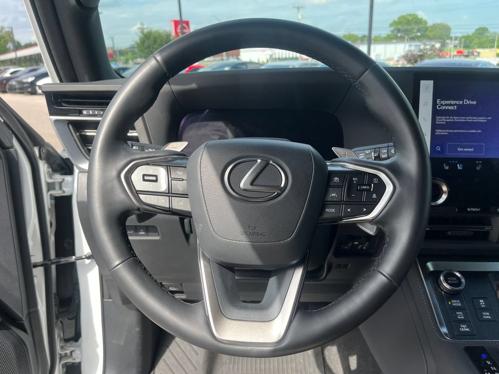 Used 2024 Lexus GX 550 AWD/4WD image 23