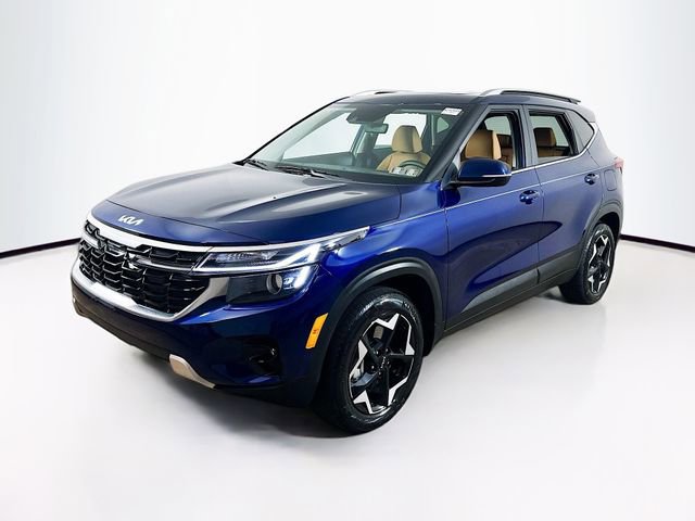 Used 2025 Kia Seltos EX w/ EX Sunroof Package image 3