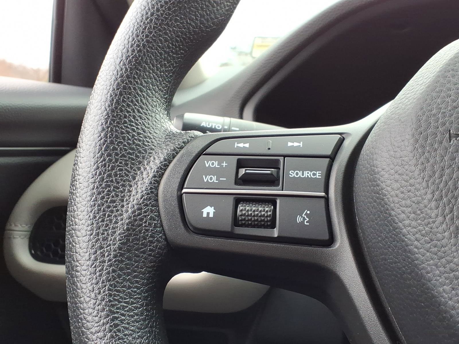 Certified 2023 Honda HR-V LX image 25