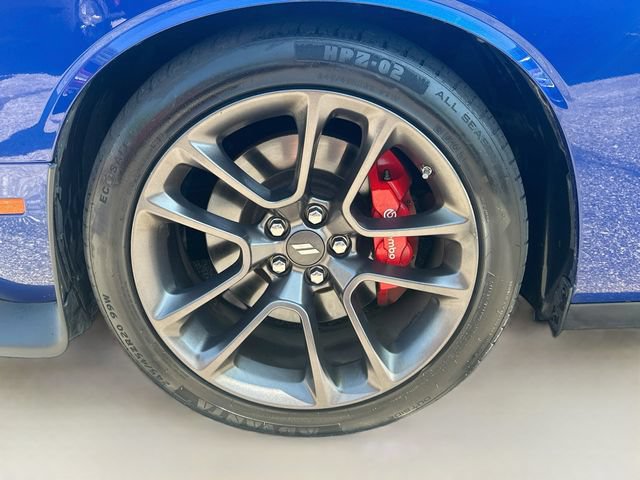 Used 2022 Dodge Challenger R/T Scat Pack w/ Scat Pack Stripe RWD image 32