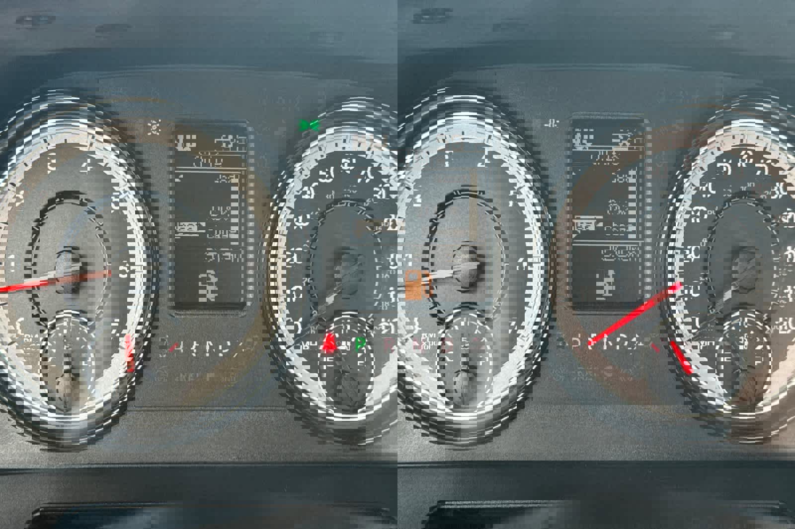 Used 2022 RAM 1500 Tradesman w/ Power & Remote Entry Group image 24